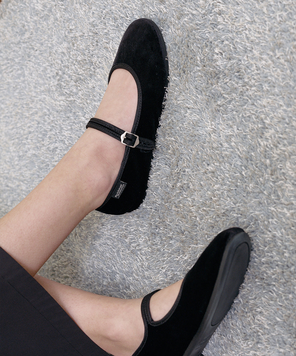 NEW BELLA QUILTED MARYJANES - ALL BLACK UK3.5(230)