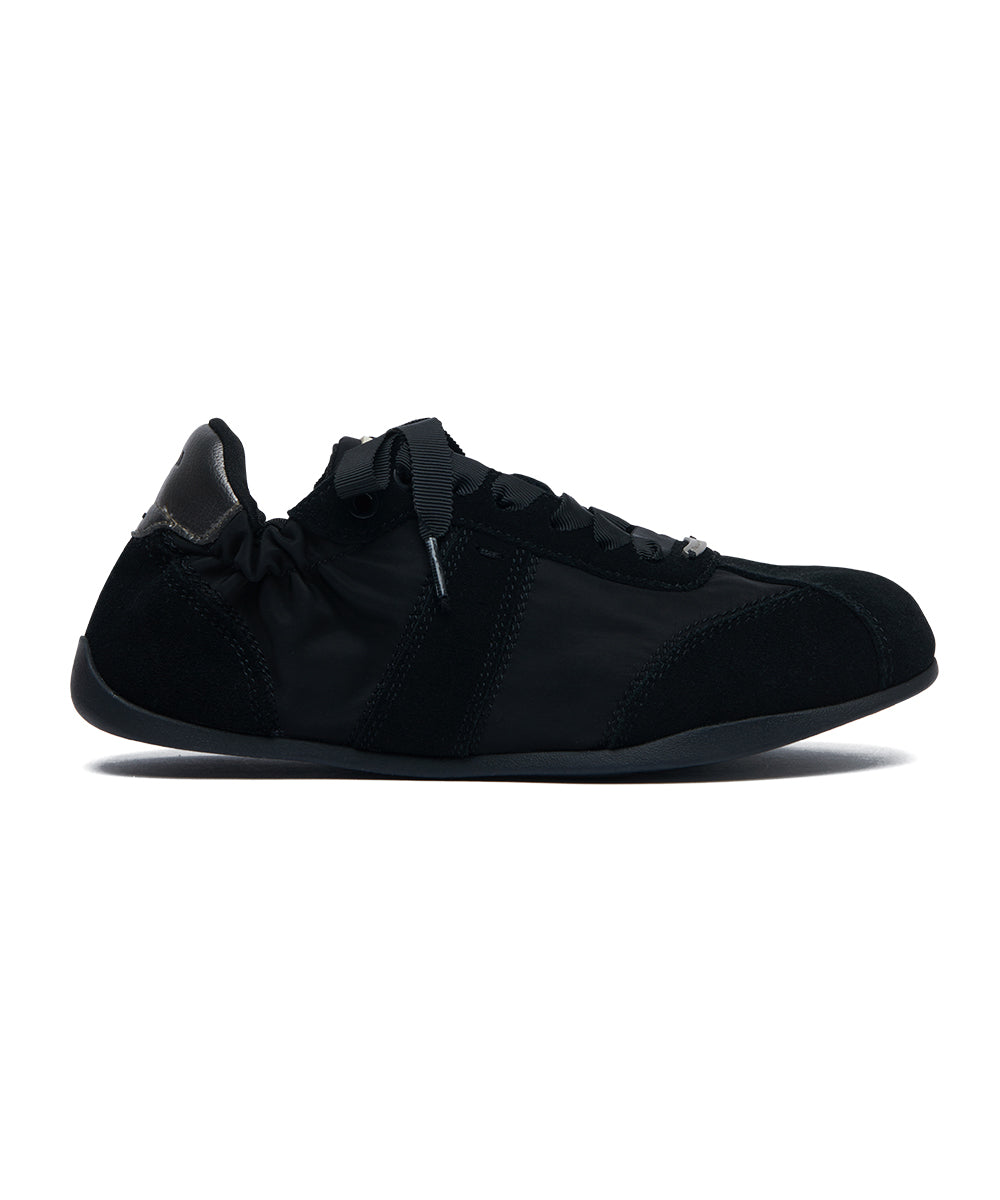 SCRUNCH FLAT SNEAKERS - BLACK(BK) UK3.5(230)