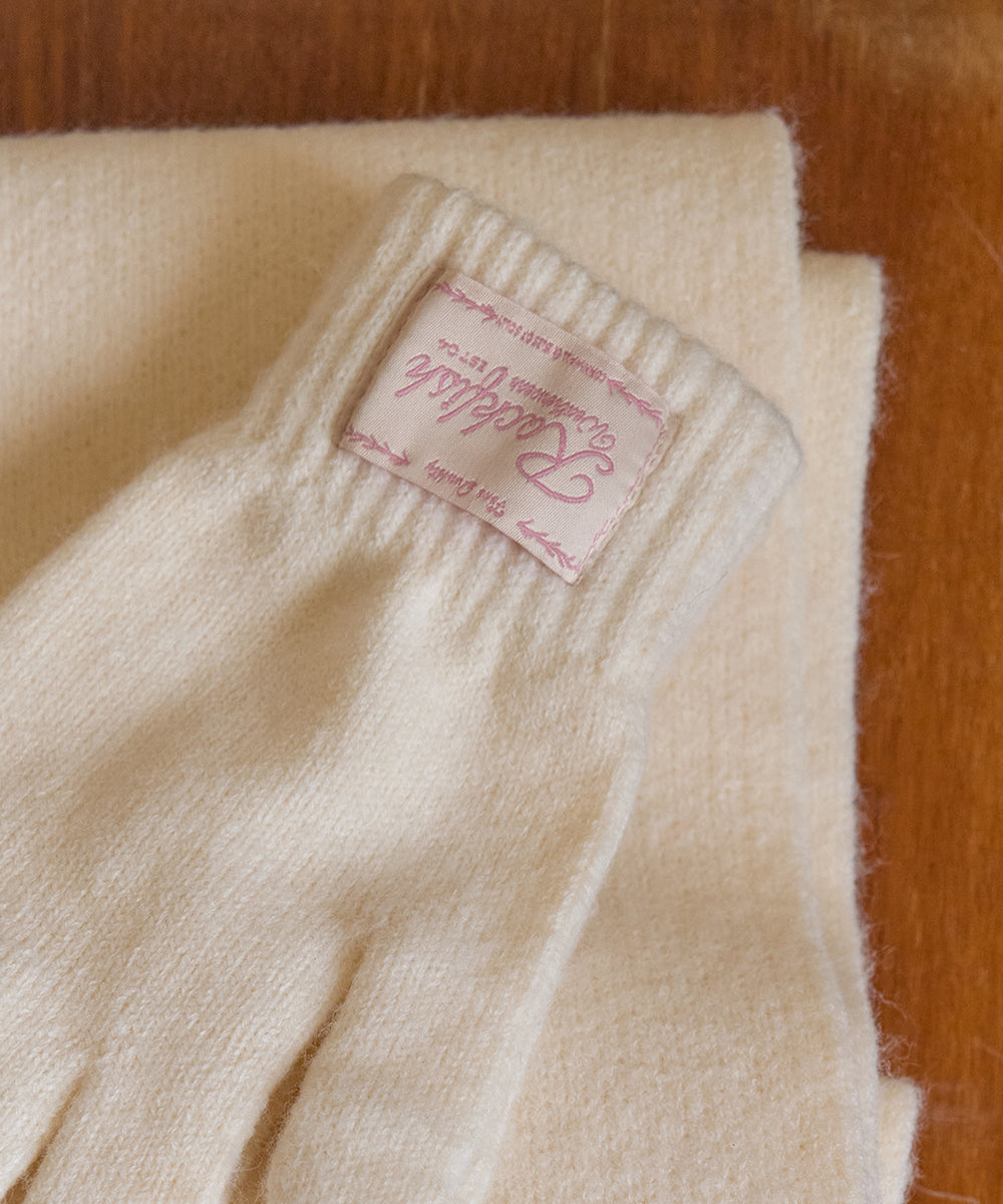 NEW FLUFFY SHORT GLOVES - CREAM FREE