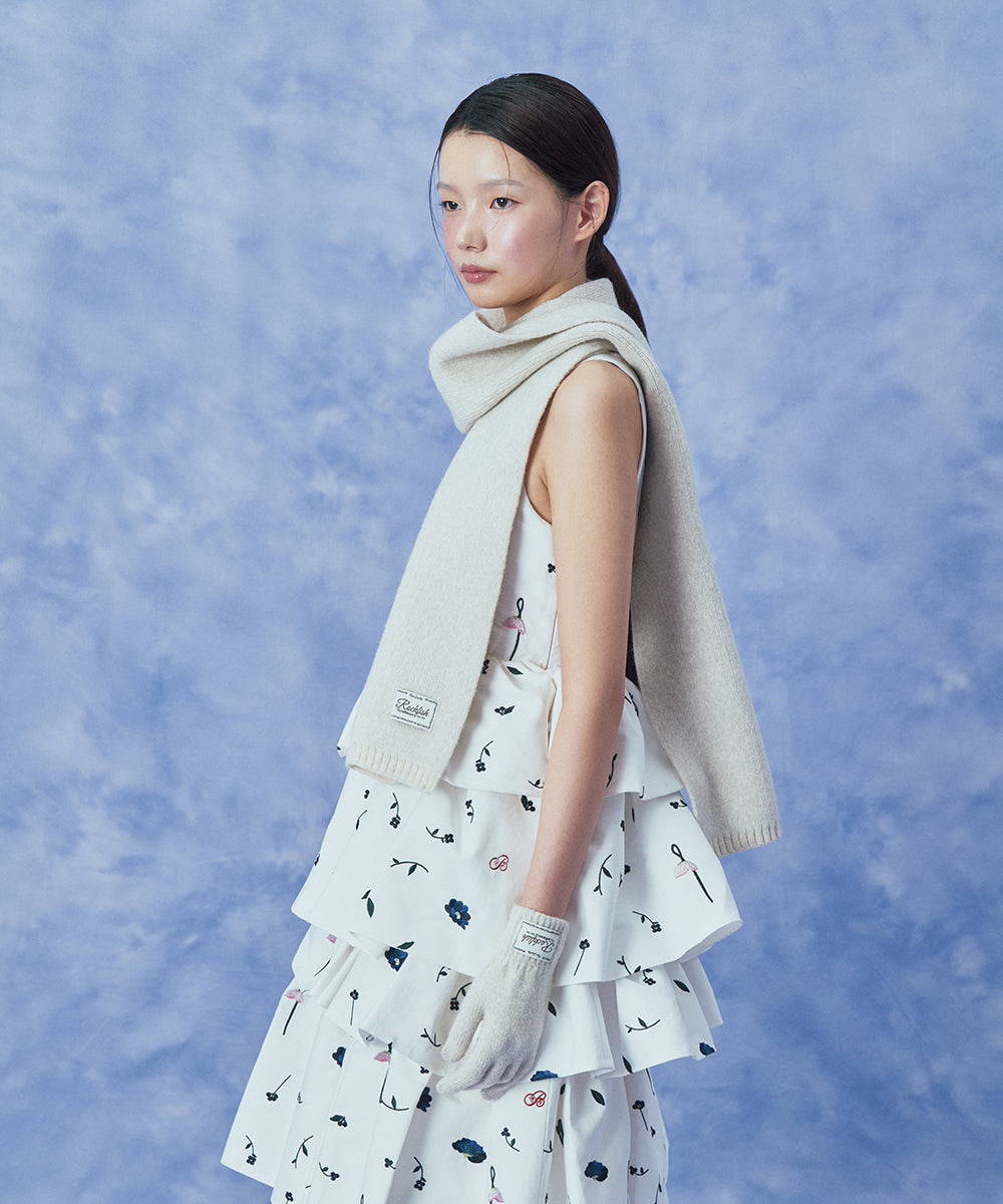 NEW FLUFFY SHORT GLOVES - LIGHT GREY FREE