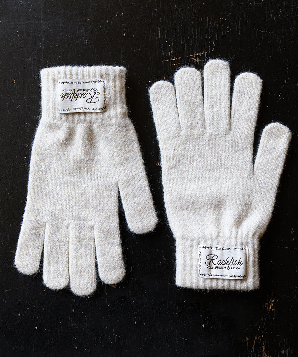 NEW FLUFFY SHORT GLOVES - LIGHT GREY FREE