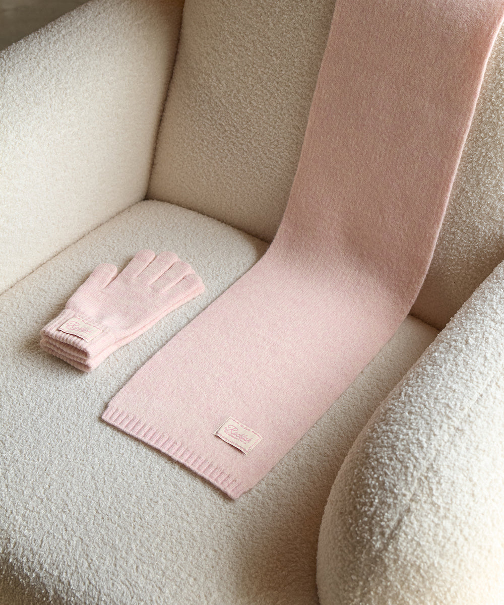 NEW FLUFFY SHORT GLOVES - PINK FREE