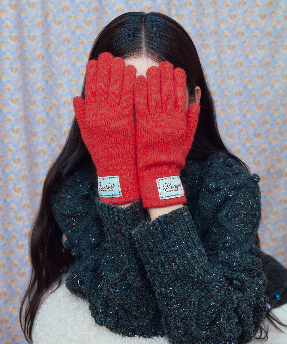 NEW FLUFFY SHORT GLOVES - RED FREE