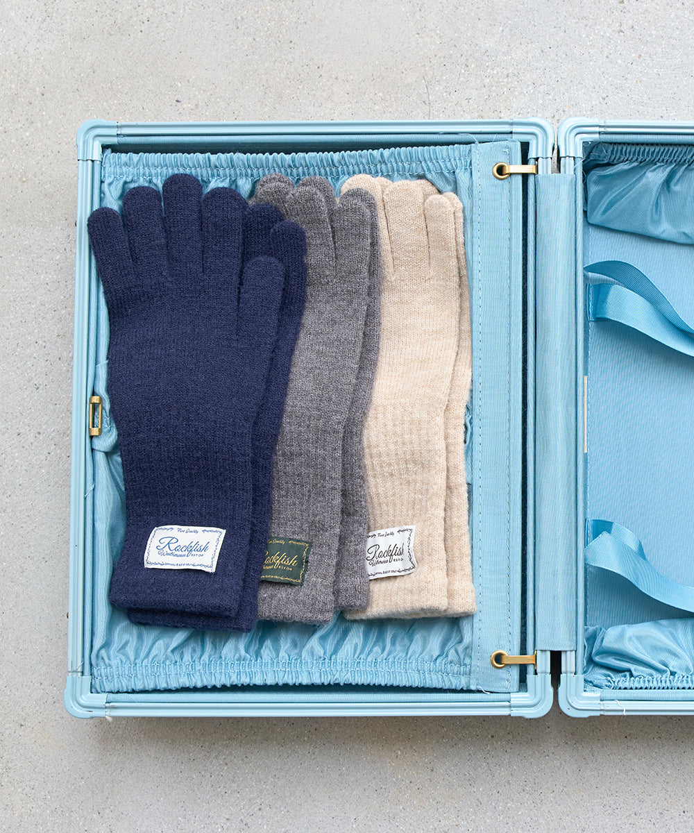 FLUFFY LONG GLOVES - BEIGE FREE