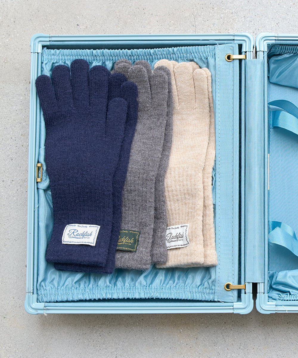 FLUFFY LONG GLOVES - GREY FREE