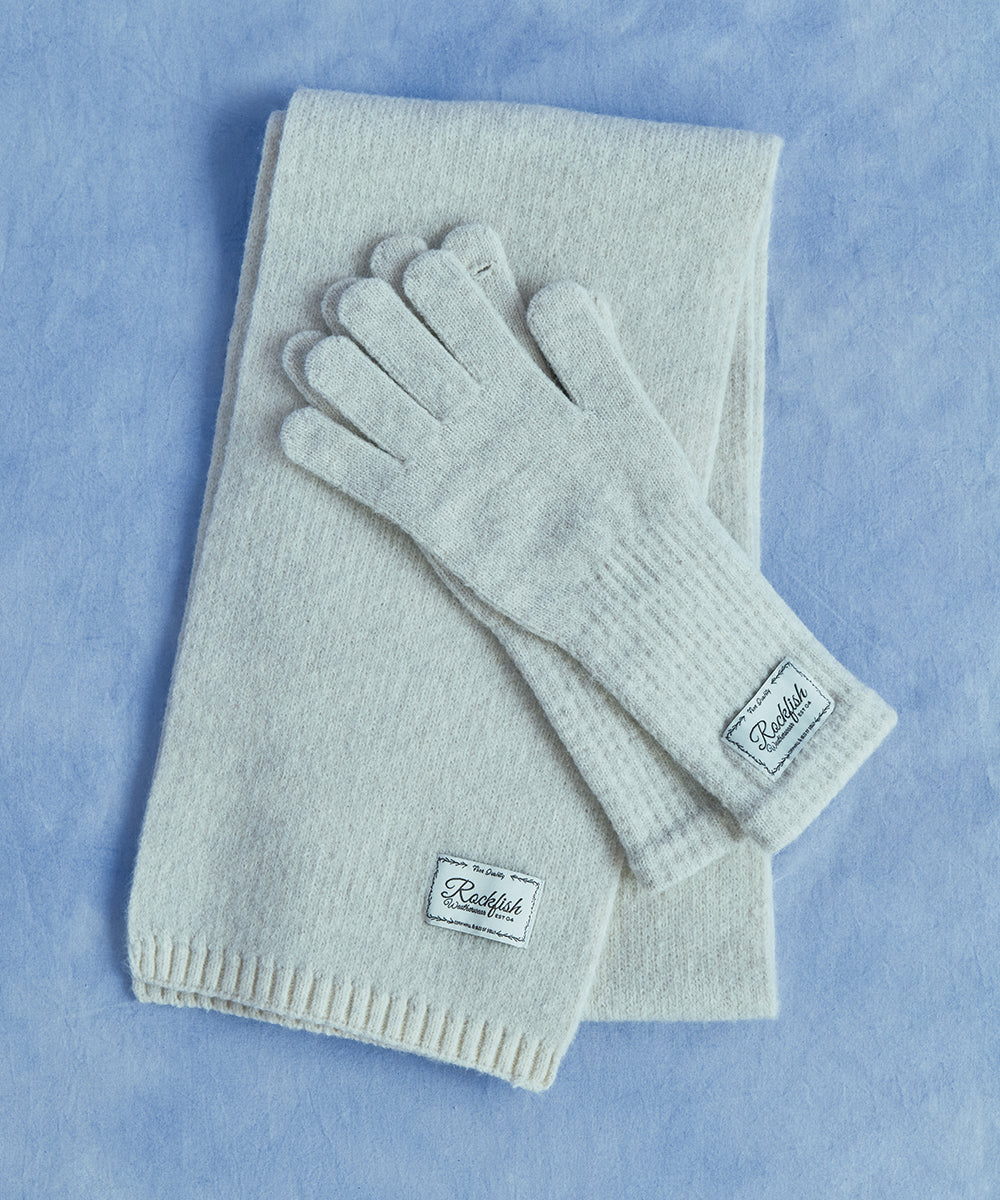 FLUFFY LONG GLOVES - LIGHT GREY FREE